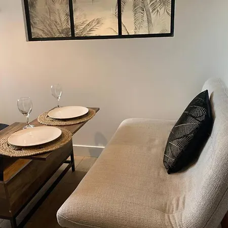 Le Travel, Studio Cosy Aux Pieds De La Gare Rennes Exterior foto
